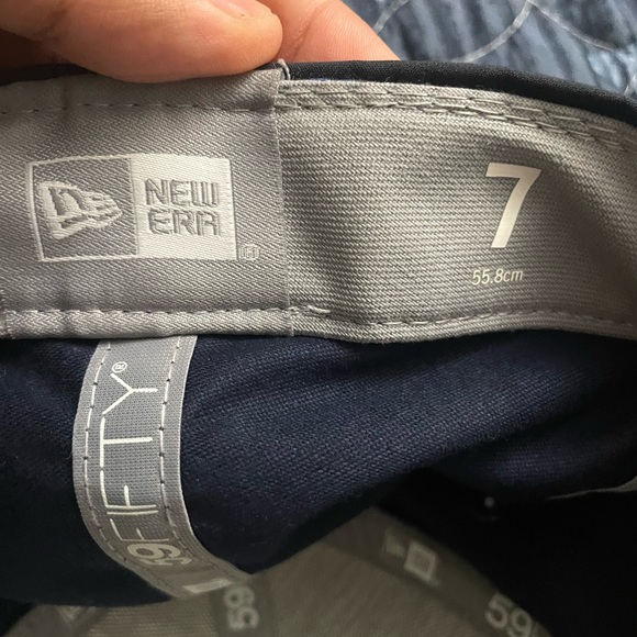 MLB hat - Picture 3 of 3